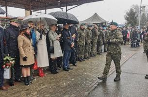 uroczysta zbiórka żołnierzy w związku z pożegnaniem VIII zmiany Polskiego Kontyngentu Wojskowego