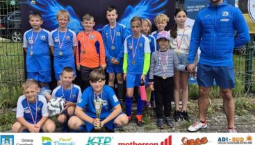 Orlik Młodszy Akademii Piłkarskiej Czaplinek zagrał w turnieju „KORONA CUP” w Wałczu